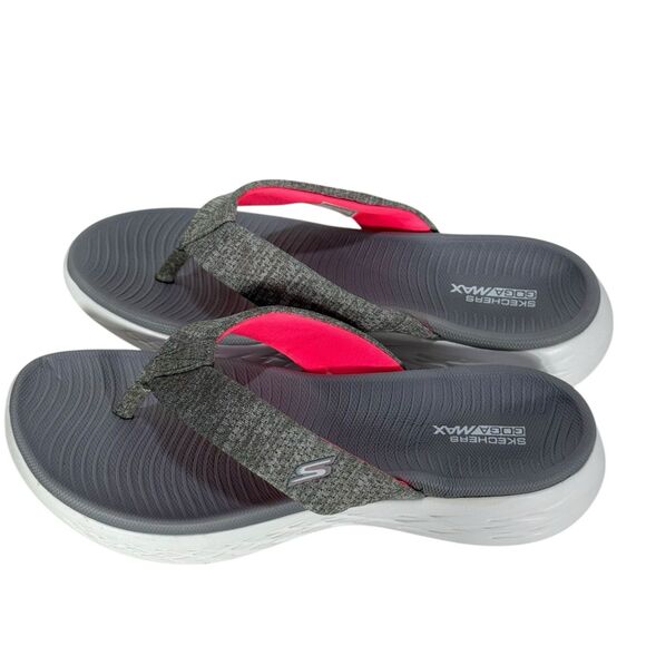 Skechers On The Go Goga Max Flip Flops Sandals Thong Gray Pink Comfort Sz 7 - Picture 2 of 8